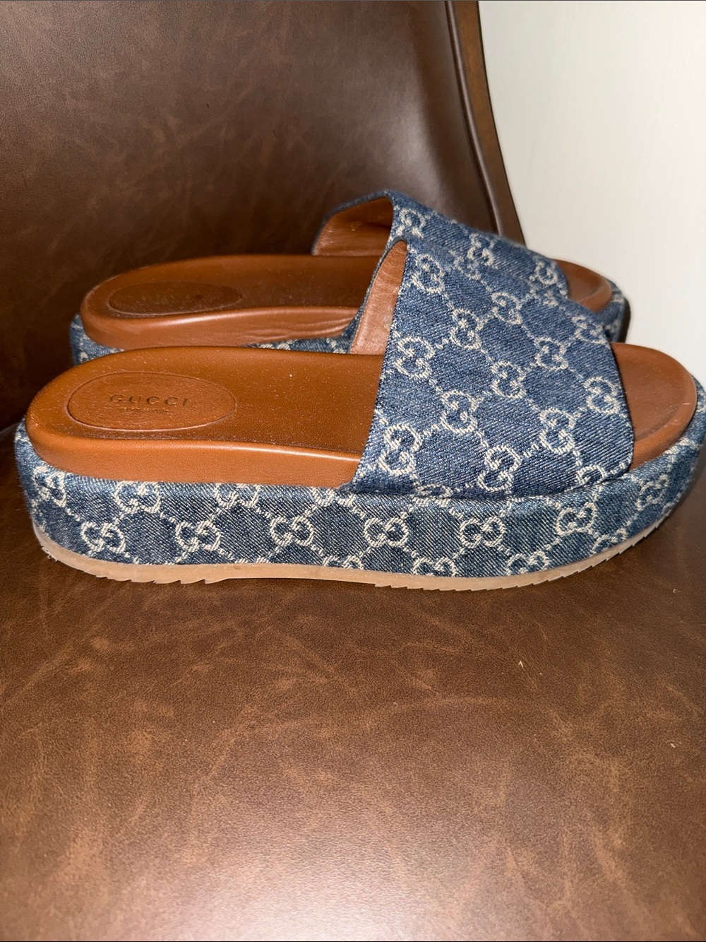 Gucci Denim Monogram Platform Slide Mules in Blue and Brown - flash sale - Picture 4 of 8